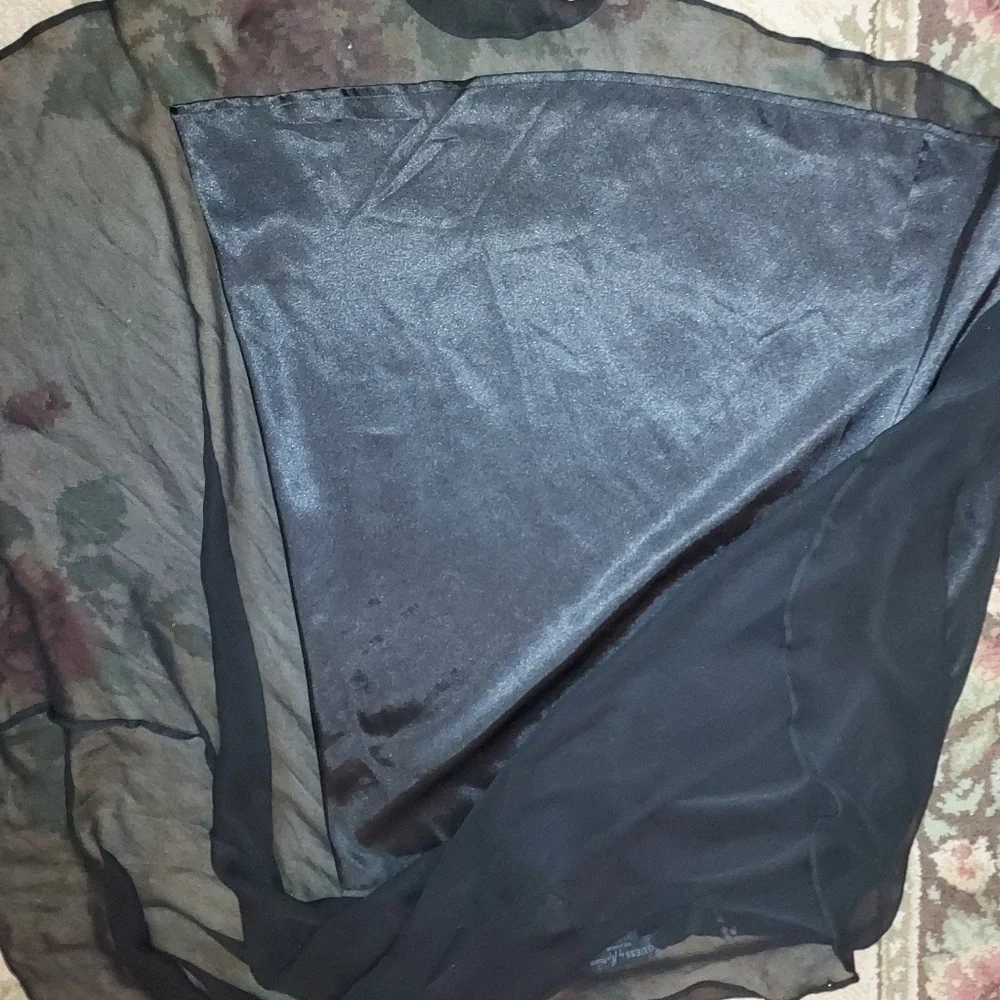 Guess by Marciano one shoulder cape top - Picture 5 of 6